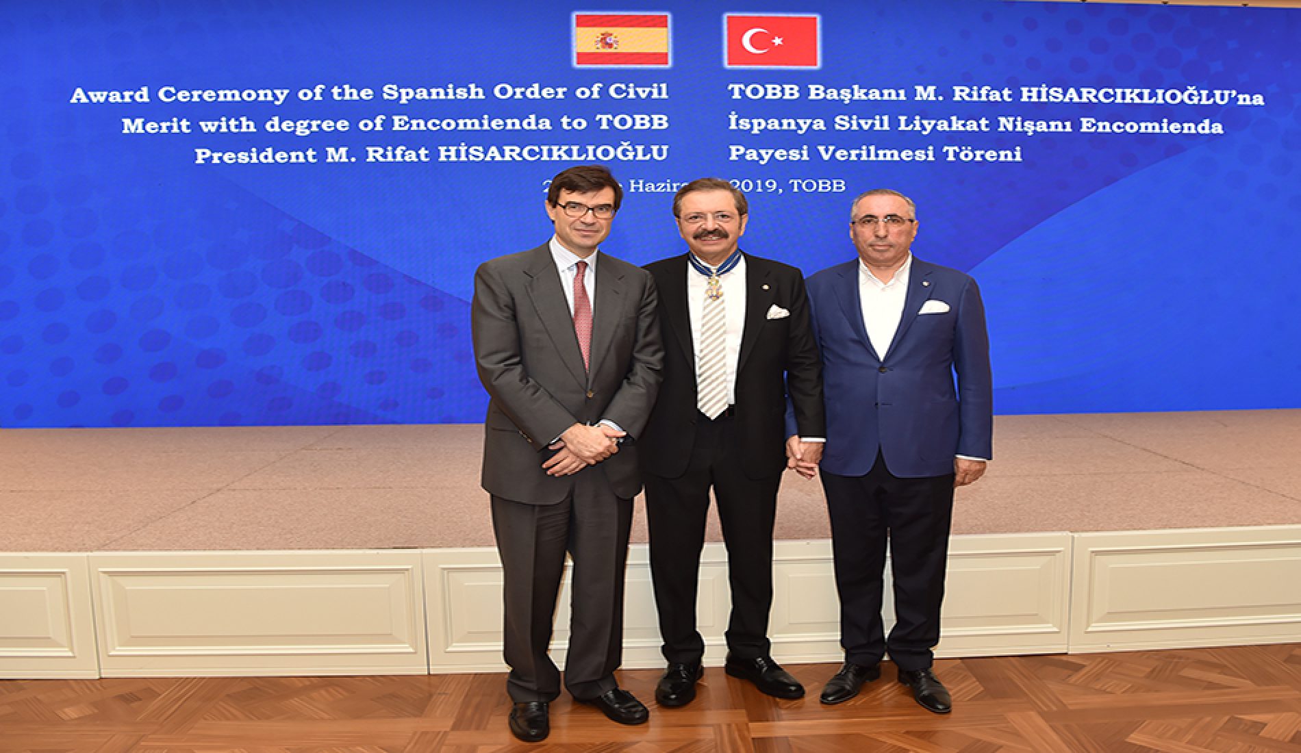 Başkanımız Yahya TOPLU, Türkiye Odalar ve Borsalar Birliği (TOBB) Başkanı M. Rifat HİSARCIKLIOĞLU’na verilen Ödül Törenine katıldı.