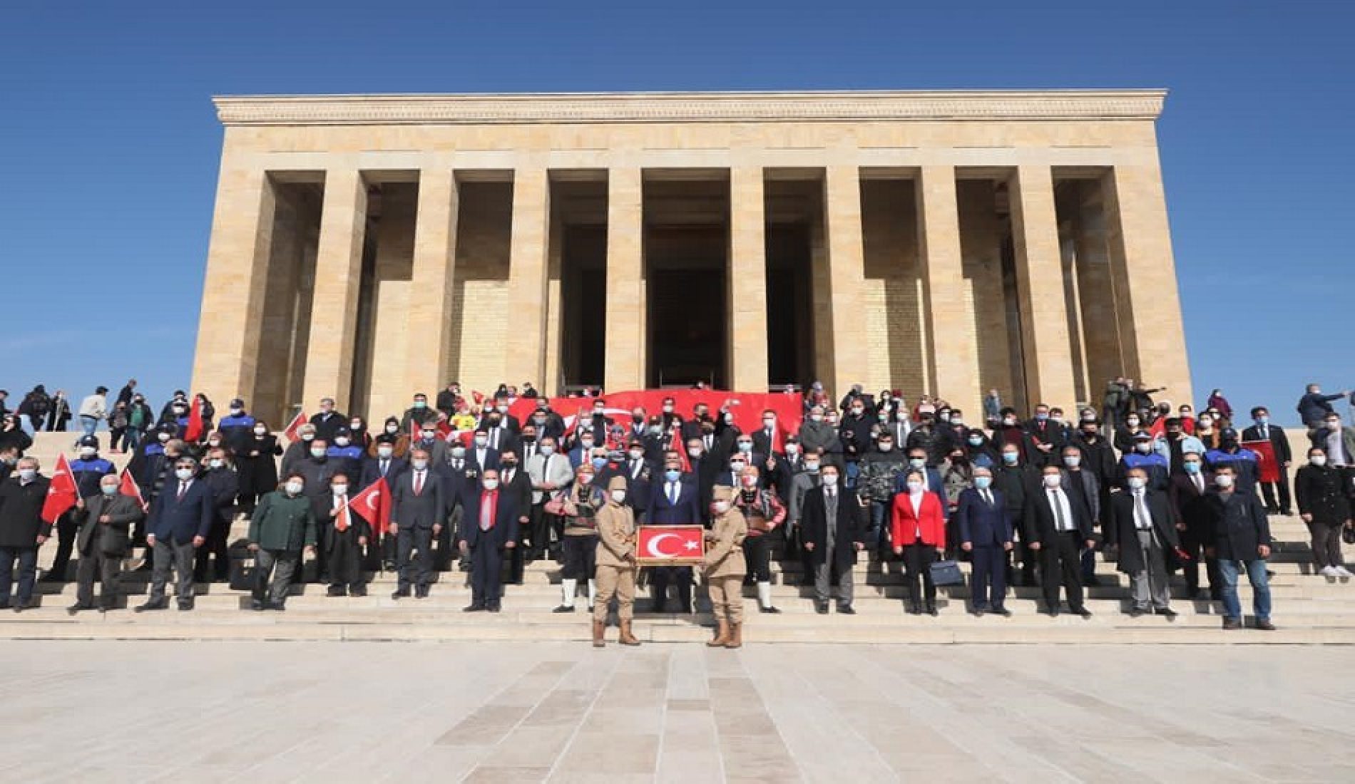 Borsamız, İstiklal Marşının Kabulü Nedeniyle Anıtkabir’de Düzenlenen Törenlere Katıldı…