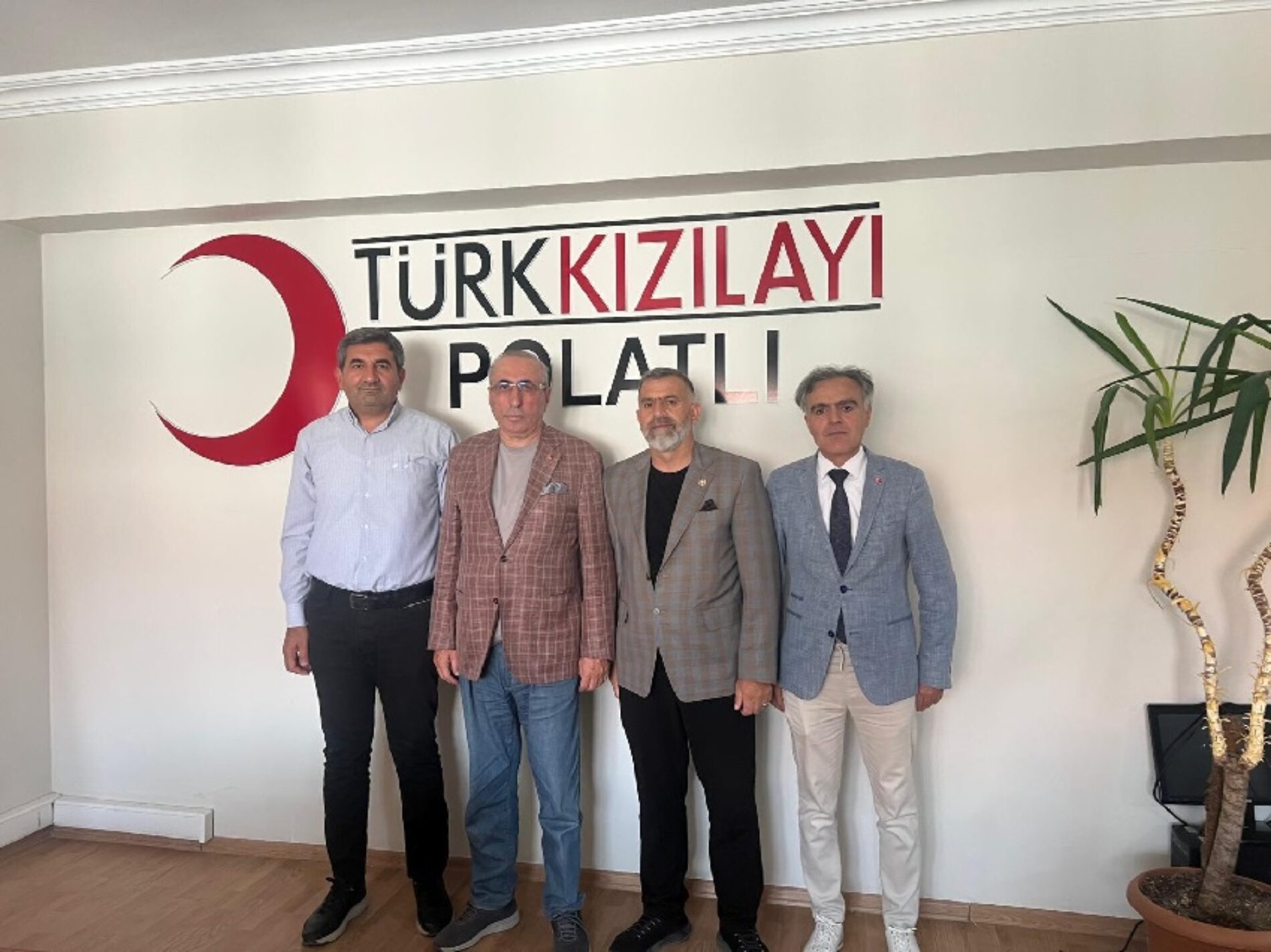 Türk Kızılay Polatlı Şube Başkanı Sn Süleyman YİĞİT’i Başkanımız Sn Yahya TOPLU Makamında Ziyaret Etti…
