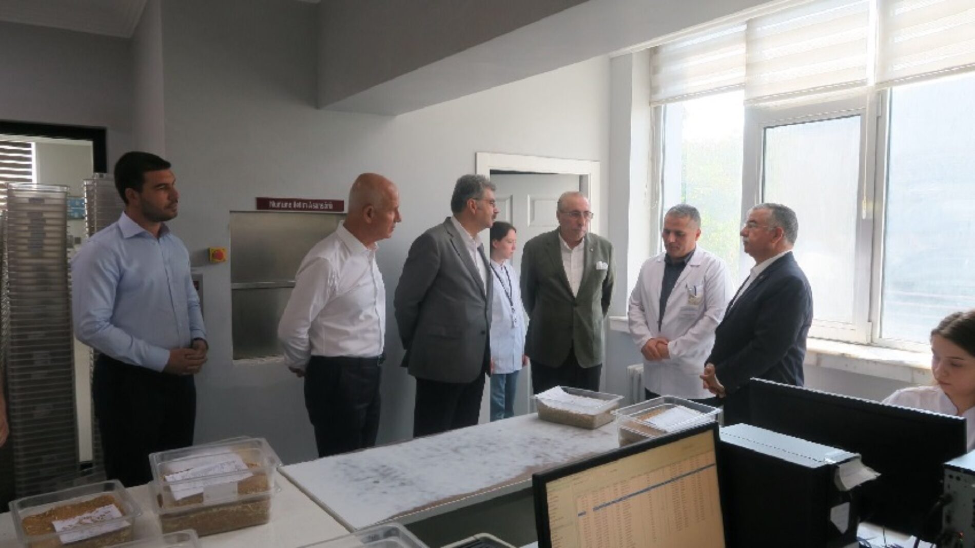 Cumhurbaşkanlığı Yüksek İstişare Kurulu Üyesi Sn İsmet Yılmaz, MHP Genel Başkan Yrd. ve Ankara Milletvekili Sn Mevlüt Karakaya ile AK Parti Konya Milletvekili Sn Orhan Erdem, Başkanımız Sn Yahya TOPLU’yu Makamında Ziyaret Etti…