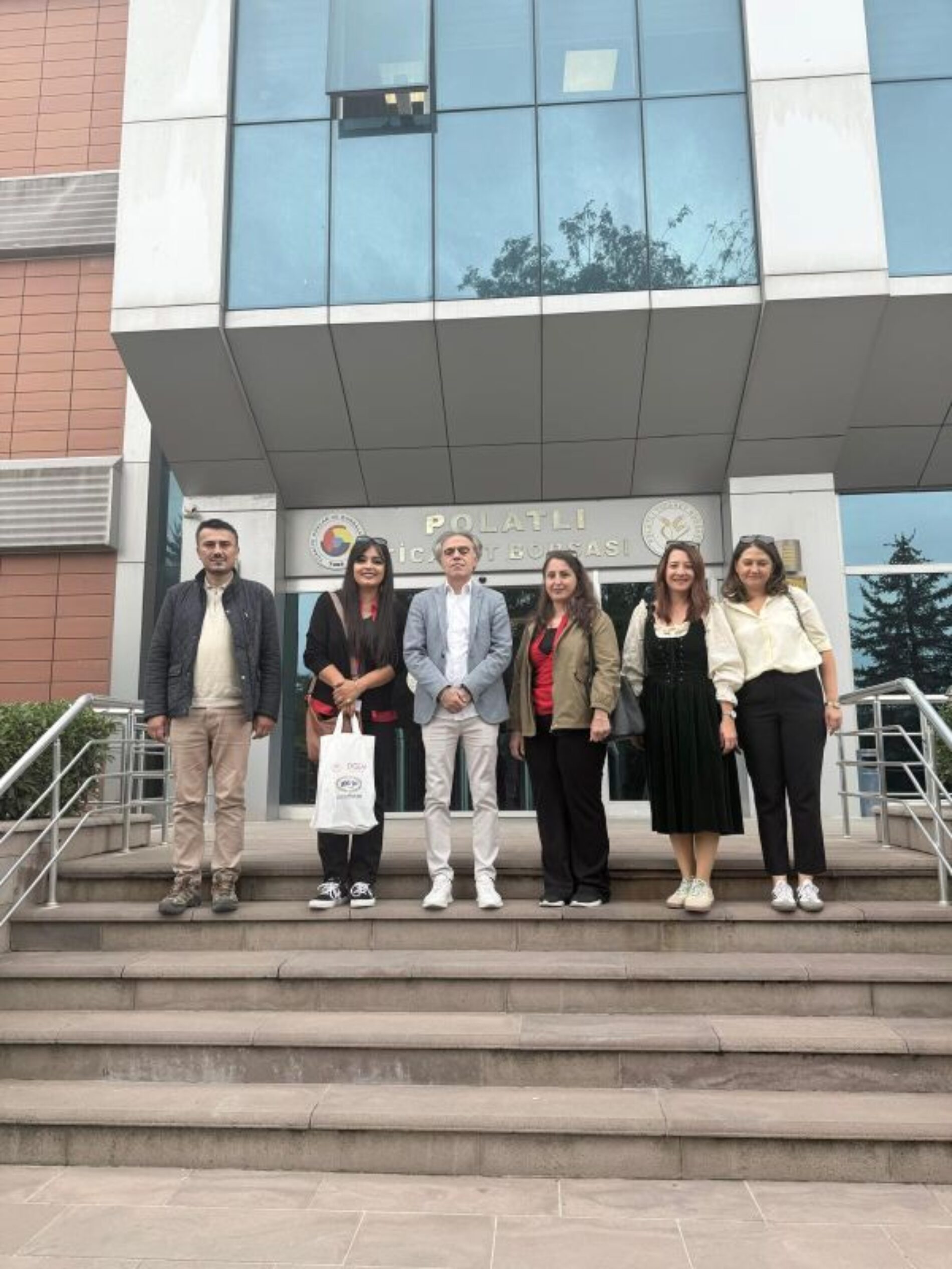 Tarla  Bitkileri Merkez Araştırma Enstitüsü Yetkilileri Borsamızı Ziyaret Etti…