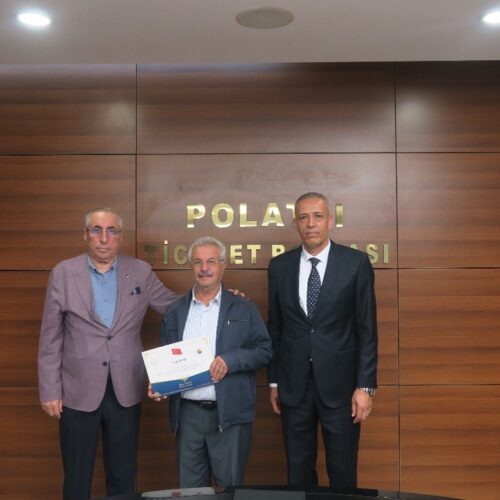 Meclis Üyelerimiz Yusuf DEMİR, Mustafa Kemal SARIBOĞA ve Serhat Emre YAĞLIKARA’ya Teşekkür Belgesi